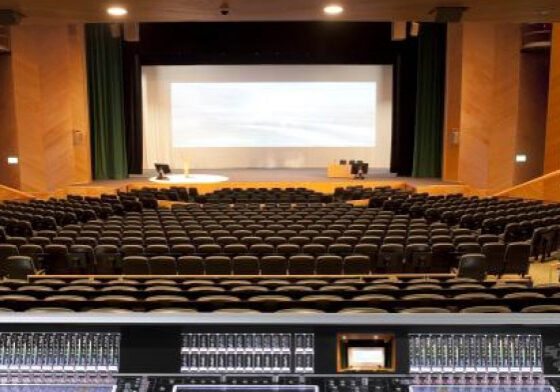 ivideo-auditorium-install